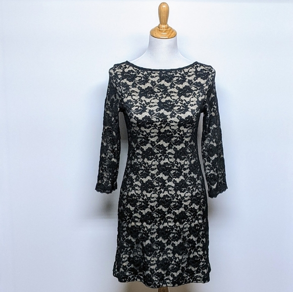 Veronica M Dresses & Skirts - Veronica M Veronicam Black lace lined dress Sz XS